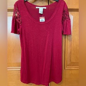 American Rag XS tee NWT